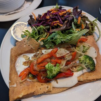 Le Petit Château - The Vegetarian crepe (Cream sauce, red peppers, onions, mushrooms and cheese) - Creperies Near Me - Quebec City, Quebec Le Petit Château - The Vegetarian crepe (Cream sauce, red peppers, onions, mushrooms and cheese) - Creperies Near Me - Quebec City, Quebec