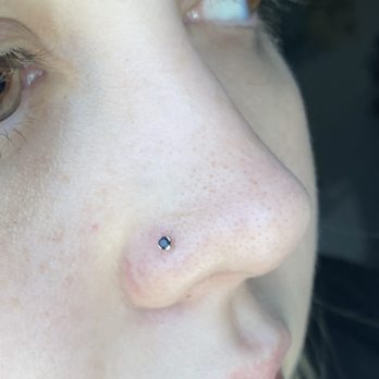 Cahuengawood - nose piercing - Piercing Near Me - Los Angeles, California Cahuengawood - nose piercing - Piercing Near Me - Los Angeles, California
