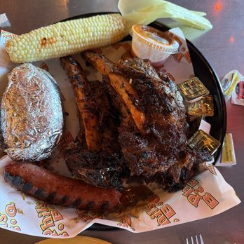 Phil's BBQ - Yum! - Barbeque Near Me - San Diego, California