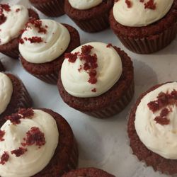 I Love Cupcakes - Red velvet diva cupcakes