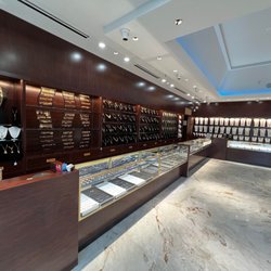 Yasini Jewelers