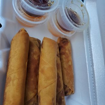 Thai Chiang Mai - Order of their Soring rolls. - Thai Near Me - Greensboro, North Carolina Thai Chiang Mai - Order of their Soring rolls. - Thai Near Me - Greensboro, North Carolina