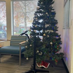 Bloodworks Northwest - Olympia Donor Center - Decorated for Christmas season.