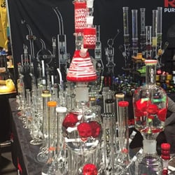 Classic Smoke Shop - ROOR
