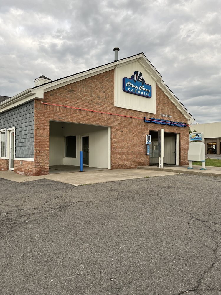 CLASSY CHASSY CARWASH Updated August 2024 1985 Buffalo Rd