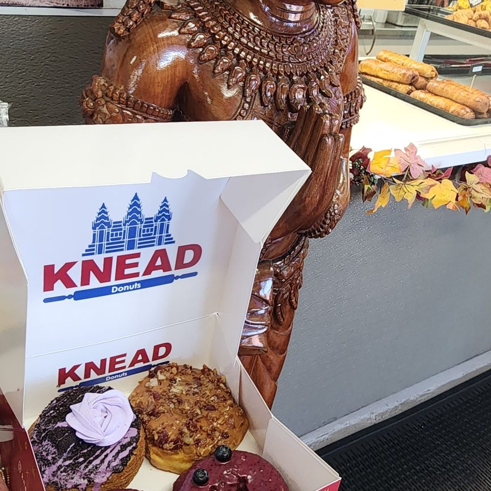 Knead Donuts & Tea - Blueberry, ube cronut, maple bacon donut - Donuts Near Me - Long Beach, California Knead Donuts & Tea - Blueberry, ube cronut, maple bacon donut - Donuts Near Me - Long Beach, California