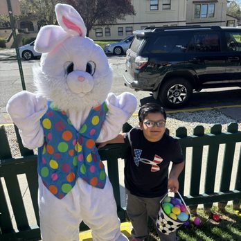MunchkinLand PreSchool - Easter egg hunt at Munchkinland preschool - Child Care & Day Care Near Me - Reno, Nevada MunchkinLand PreSchool - Easter egg hunt at Munchkinland preschool - Child Care & Day Care Near Me - Reno, Nevada