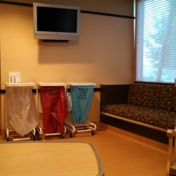 Northside Spine & Pain Specialists - Forsyth - Women's center birthing room