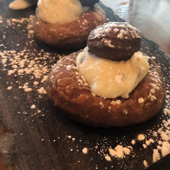 Hash Kitchen - Cannoli Donuts - Breakfast & Brunch Near Me - Scottsdale, Arizona