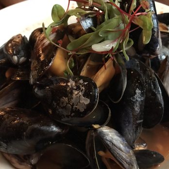 The Dome - Huge bowl of Mussels. - Champagne Bars Near Me - Edinburgh, EDH The Dome - Huge bowl of Mussels. - Champagne Bars Near Me - Edinburgh, EDH