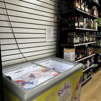 Main Street Market - Beer, Wine & Spirits Near Me - Hingham, Massachusetts