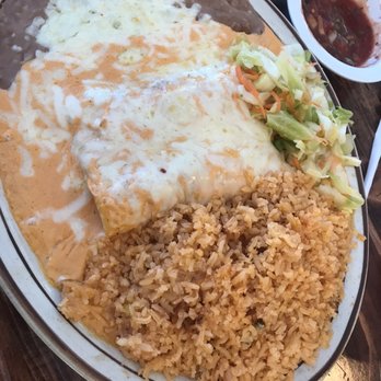Garibaldis - Enchiladas in house cream sauce - Mexican Near Me - Elko, Nevada Garibaldis - Enchiladas in house cream sauce - Mexican Near Me - Elko, Nevada