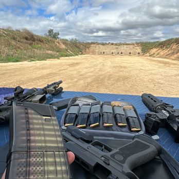 Mike Raahauge Shooting Range - Shooting range and ammo - Gun/Rifle Ranges Near Me - Corona, California Mike Raahauge Shooting Range - Shooting range and ammo - Gun/Rifle Ranges Near Me - Corona, California