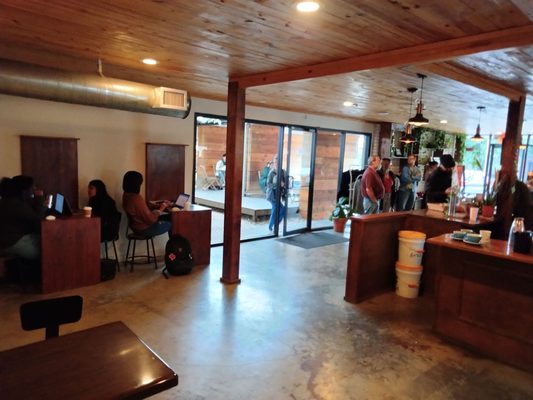 Pinewood Coffee Bar by null