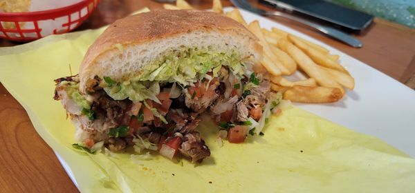 Mariscos Huatulco by null