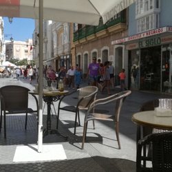Cafeteria-Pasteleria Chamara