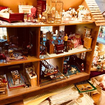 Maria's Dolls - Arts & Crafts Near Me - Jacksonville, Florida Maria's Dolls - Arts & Crafts Near Me - Jacksonville, Florida