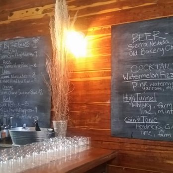 Claverach Farm - The drink choices - American Near Me - Eureka, Missouri