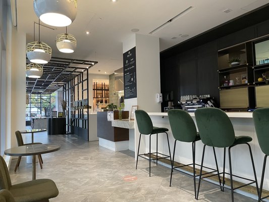 Andaz Ottawa ByWard Market, by Hyatt by null