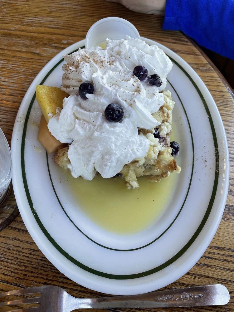 Hit the Road Joe Logo