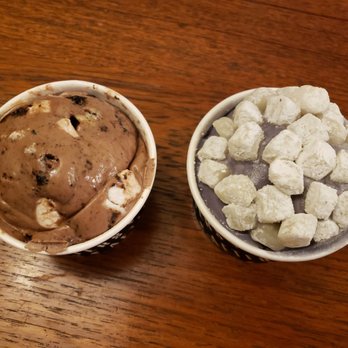 Afters Ice Cream - Hot Cocoa Ice Cream, Jasmine Milk Tea Ice Cream with mochi bites - Desserts Near Me - Pasadena, California Afters Ice Cream - Hot Cocoa Ice Cream, Jasmine Milk Tea Ice Cream with mochi bites - Desserts Near Me - Pasadena, California