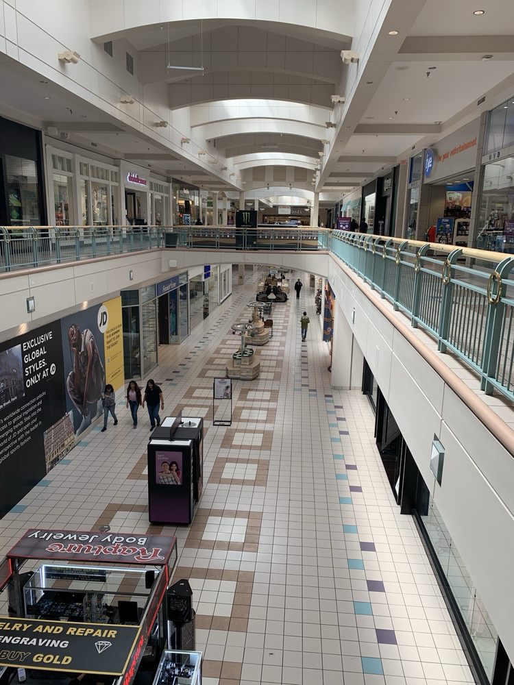 COTTONWOOD MALL Updated October 2025 10000 Coors Byp NW