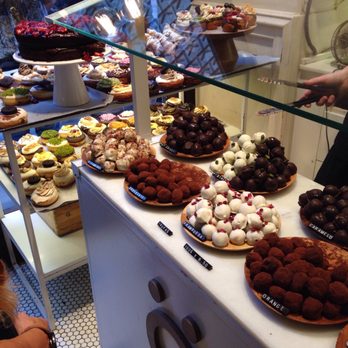 Chök - The Chocolate Kitchen - Desserts Near Me - Barcelona, B Chök - The Chocolate Kitchen - Desserts Near Me - Barcelona, B