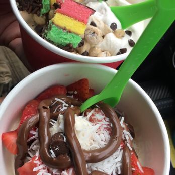 16 Handles - Ice Cream & Frozen Yogurt Near Me - New Rochelle, New York 16 Handles - Ice Cream & Frozen Yogurt Near Me - New Rochelle, New York