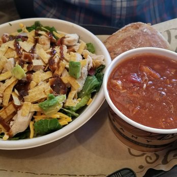 Zeats - Loco Burritto salad and Santa Fe chicken chili with 5 grain bread - Salad Near Me - Virginia Beach, Virginia Zeats - Loco Burritto salad and Santa Fe chicken chili with 5 grain bread - Salad Near Me - Virginia Beach, Virginia
