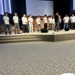 Men encounter testimonies