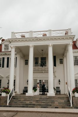 The Manor House by null