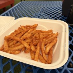 Lion's Den Cafe - Crispy fries