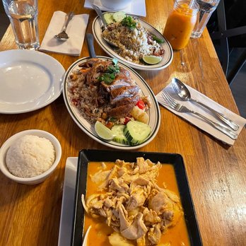 Ayada Thai - Thai Near Me - Elmhurst, New York Ayada Thai - Thai Near Me - Elmhurst, New York