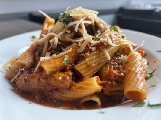 Laura’s Bar and Grill by null