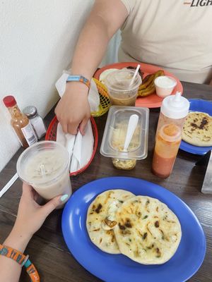 El Salvador Cafe by null
