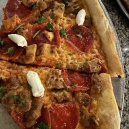 Meat pizza Meat pizza