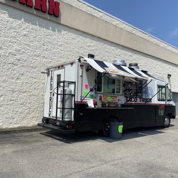El Compa - Food truck - Mexican Near Me - Birmingham, Alabama