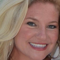 Alicia Pender Persons-RE/MAX Prime Realty