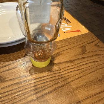 Cracker Barrel Old Country Store - Honey - Breakfast & Brunch Near Me - Williamsburg, Virginia Cracker Barrel Old Country Store - Honey - Breakfast & Brunch Near Me - Williamsburg, Virginia