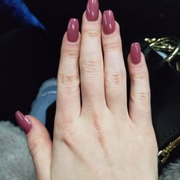 Tips with mauve gel