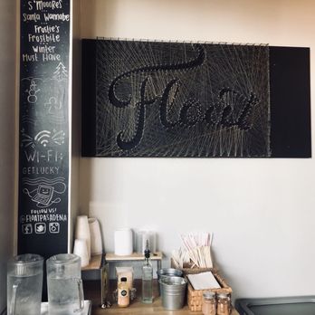 South Lake Avenue - Float a cute coffee/sandwich shop in the Burlington Arcade - Shopping Centers Near Me - Pasadena, California South Lake Avenue - Float a cute coffee/sandwich shop in the Burlington Arcade - Shopping Centers Near Me - Pasadena, California