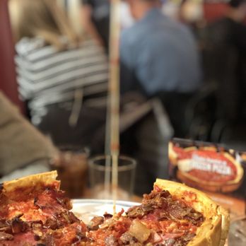 Giordano's - Pizza Near Me - Denver, Colorado Giordano's - Pizza Near Me - Denver, Colorado