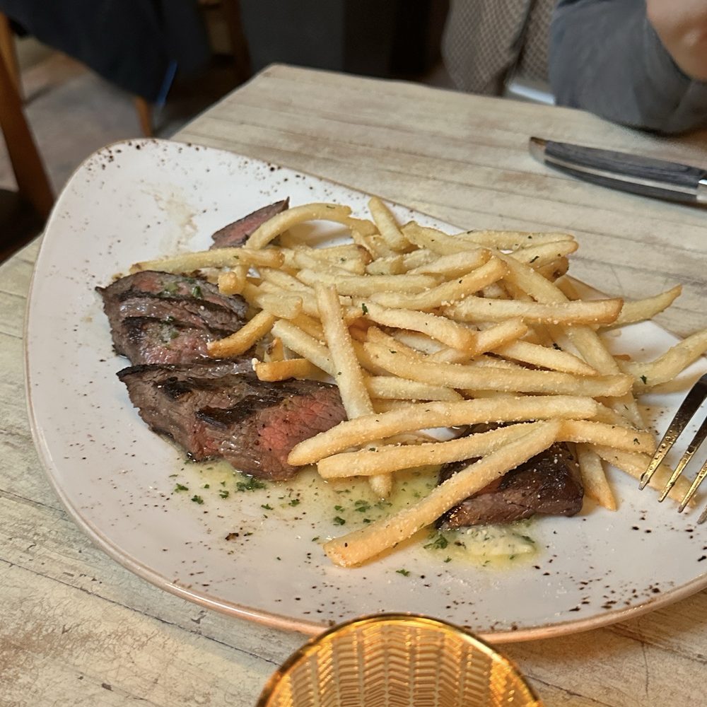 Fulton Market Kitchen - Steak Frites - New American Near Me - Chicago, Illinois Fulton Market Kitchen - Steak Frites - New American Near Me - Chicago, Illinois