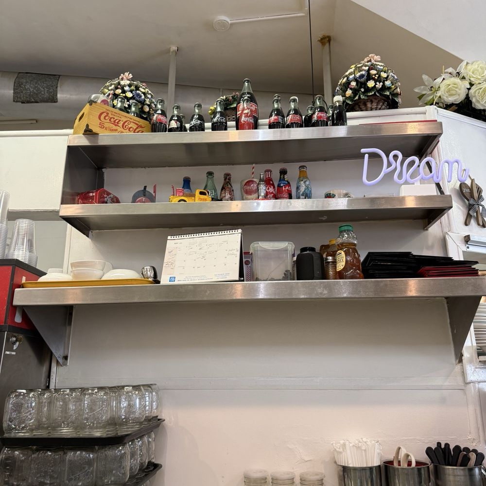 Pops Cafe - Cafes Near Me - Santa Ana, California Pops Cafe - Cafes Near Me - Santa Ana, California