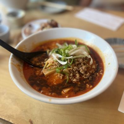 Susuru Ramen by null