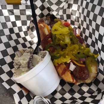 Moon Tower - Buffalo with Chipotle and potato salad - Dive Bars Near Me - Houston, Texas Moon Tower - Buffalo with Chipotle and potato salad - Dive Bars Near Me - Houston, Texas
