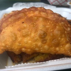 Latin Bites - Old Bridge Truck - Empanada