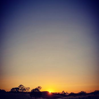 Sensorio - Waiting for sunset - Art Galleries Near Me - Paso Robles, California Sensorio - Waiting for sunset - Art Galleries Near Me - Paso Robles, California