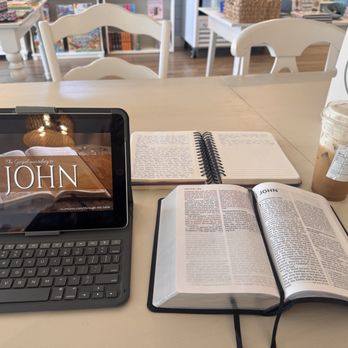 White Crab Coffee And Books - Inside Sitting, Banana Pudding Latte - Coffee & Tea Near Me - Topsail Beach, North Carolina White Crab Coffee And Books - Inside Sitting, Banana Pudding Latte - Coffee & Tea Near Me - Topsail Beach, North Carolina