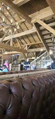 Arnie's Barn by null